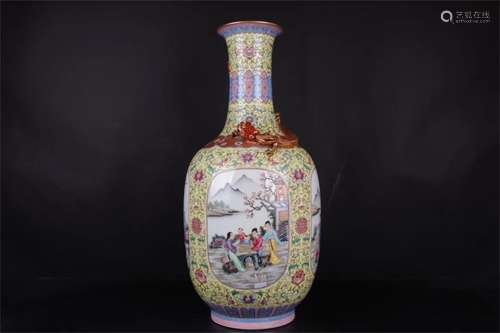 A Chinese Famille-Rose Porcelain Vase