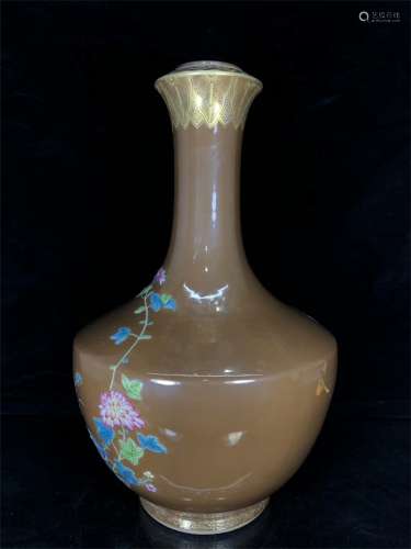 A Chinese Brown Glazed Famille-Rose Porcelain Vase