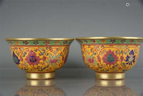 A Pair of Chinese Yellow Ground Wu-Cai Glazed Porcelain Cups