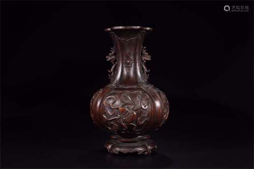 A Chinese Agar-Wood Vase
