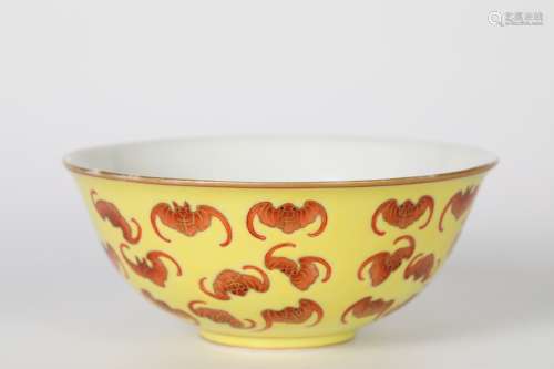 Yellow glaze bowl