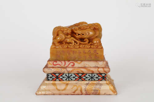 Tian Huangshi Dragon carving seal