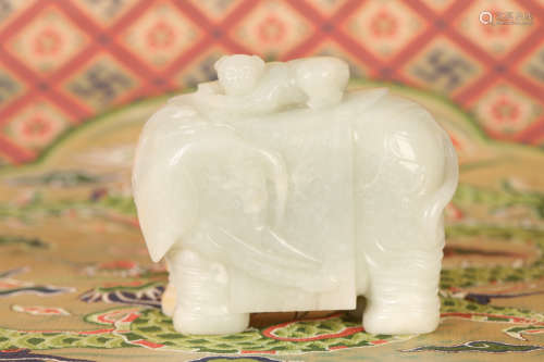 Hotan Jade Elephant Decoration