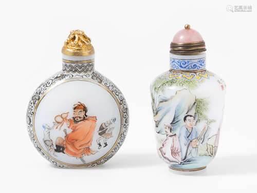 Lot 2: Snuff Bottles