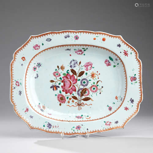 A Famille Rose Dish