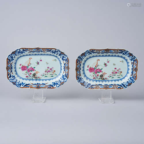 A Pair of Famille Rose and Underglaze Blue Dishes