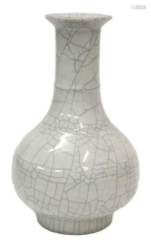 舊哥窯釉瓶