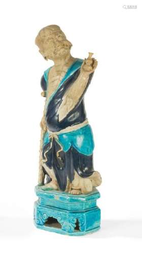 Statue in FAHUA enamelled biscuit, turquoise, aube…