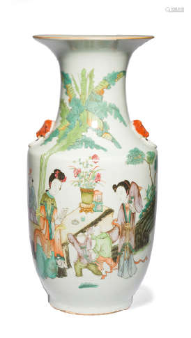 Porcelain vase of \