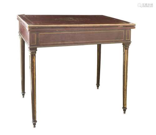 Mahogany and mahogany veneer game table, removable…