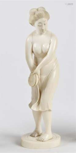 JAPON Epoque MEIJI (1868 1912) Okimono en ivoire, …