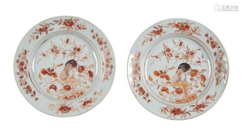 Chine Deux assiettes en porcelaine à décor en roug…