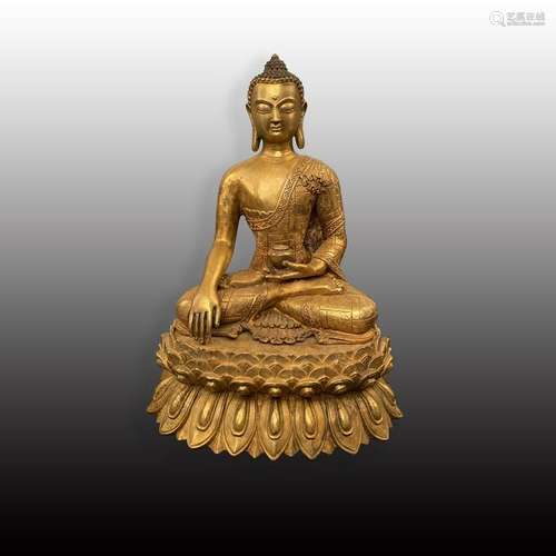 Chinese Gilded Bronze Buddha Statue