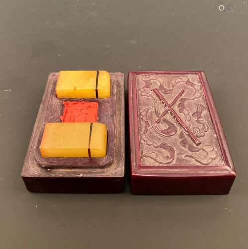 Set of Chinese Tianhuang Stone Seals in Box