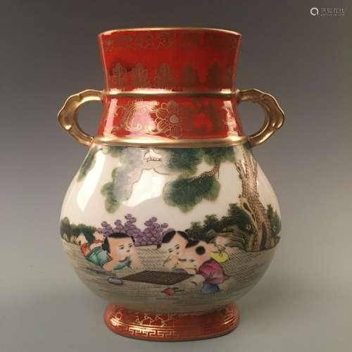 Chinese Famille Rose 'Kid' Vase, Yongzheng Mark