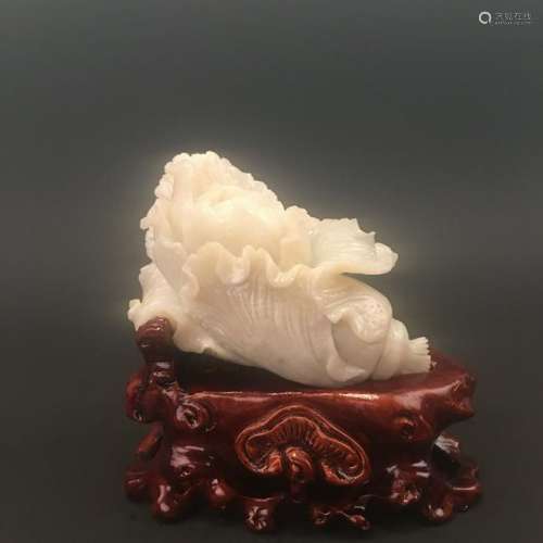 Chinese White Jade Carving Lettuce
