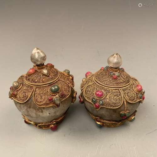 Chinese Pair of Engraved Jade Jars