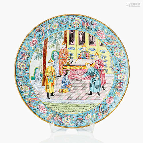 180. A Chinese Canton Enamel Dish