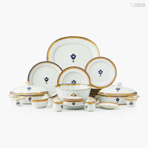 187. A Chinese Export part Dinner Service