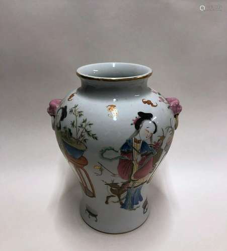 Chinese Famille Rose Porcelain Vase