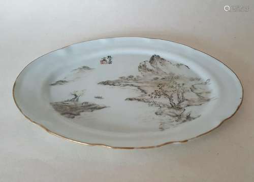 Chinese Black(MO) Color Porcelain Plate