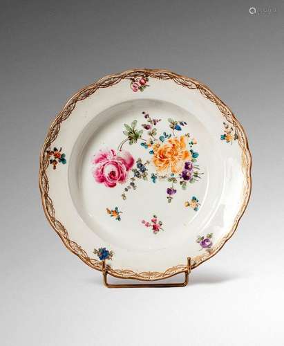 Allemagne Meissen XVIIIème siècle \nAssiette creuse…