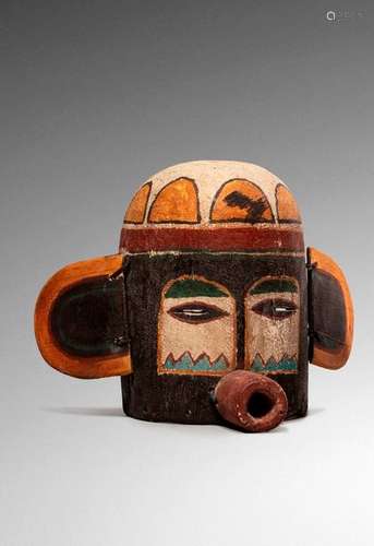 Masque casque Hopi, Arizona, USA \nEn bois, bouche …