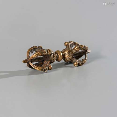 Sceptre Vajra figurant cinq pointes, quatre des ci…