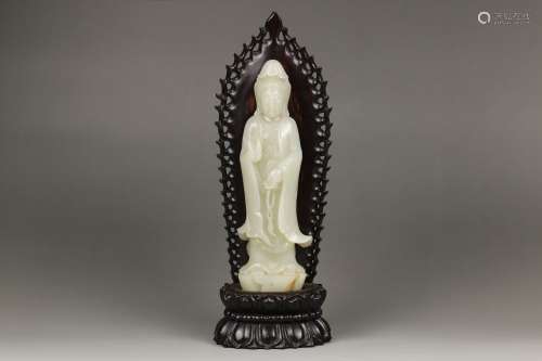 A jade Carved Guanyin Qing dynasty