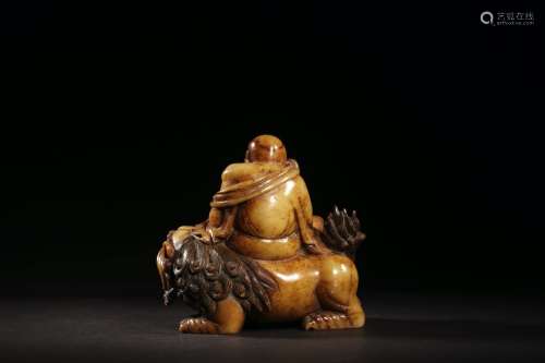 A Shoushan Carved Luohan Qing dynasty