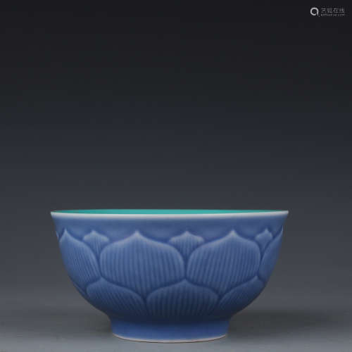 A Sky blue glazed bowl with lotus petal pattern in Yongzheng period