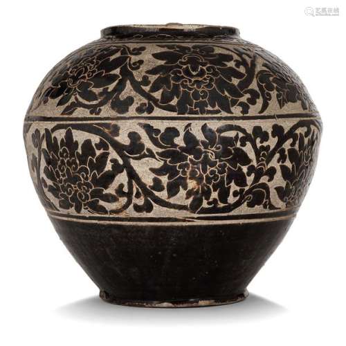OVOID JAR in Cizhou sandstone, decorated, incised …