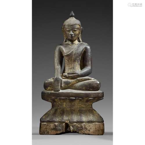 LARGE STATUETTE OF BUDDHA MARAVIJAYA made of lacqu…