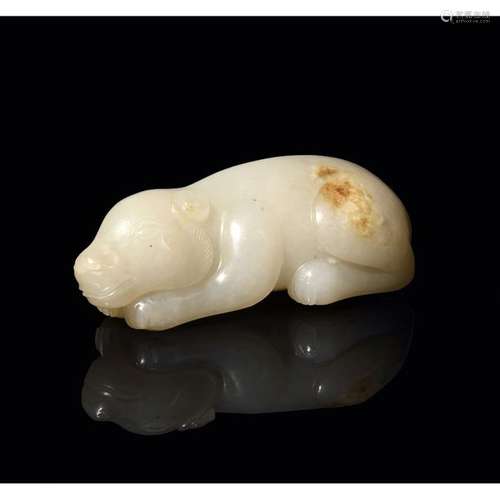 BEAR STATUETTE made of celadonite white nephrite j…