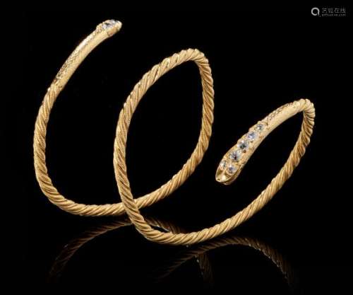 Bracelet serpent à la tête et la queue serties de diamants taille ancienne (env. 2 [...]