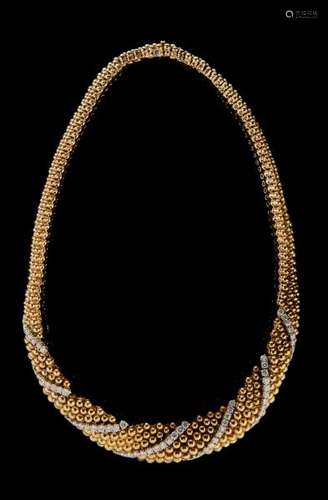 Collier tour de cou à maille boule ponctuée de lignes de diamants - Or et or gris [...]