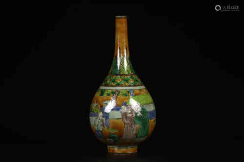 A Famille Rose Figural Vase Qing dynasty