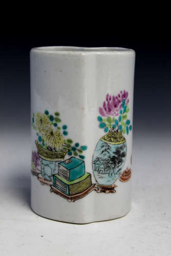 Chinese famille rose porcelain brush pot, mark on the