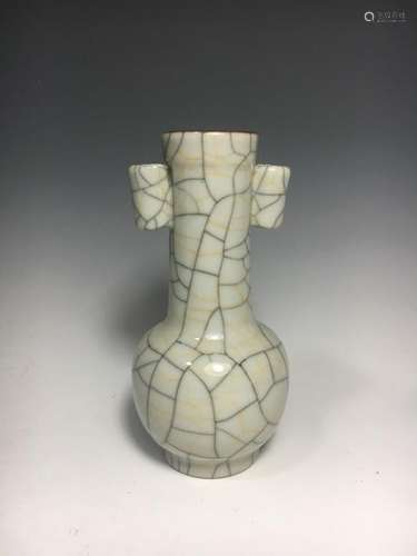 Chinese Porcelain Vase,Mark