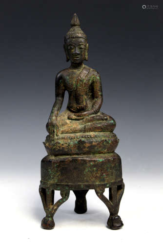 Chinese bronze figure of Buddha.