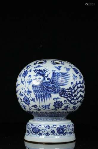 Chinese Blue and White Porcelain Vase