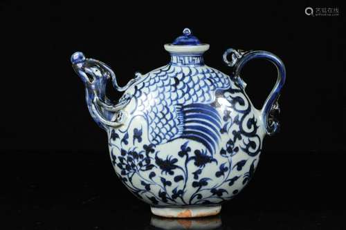 Chinese Blue and White Porcelain Ewer