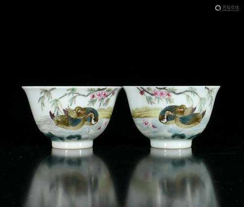 Pair of Chinese Famille Rose Porcelain Bowls,Mark