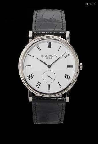 Patek Philippe, Calatrava, montre ronde mécanique - Cadran blanc, chiffres romains [...]