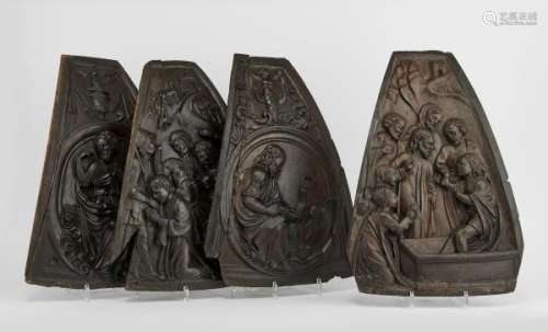 Huit éléments de ciel de chaire, XVIIe - XVIIIe s - Bois sculpté en bas-relief, H [...]