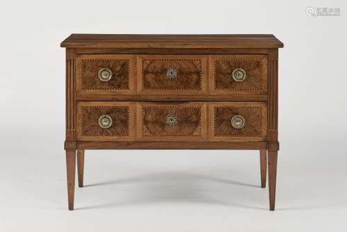 Commode d'époque néoclassique, Suisse - Deux tiroirs, placage de bois fruitier [...]