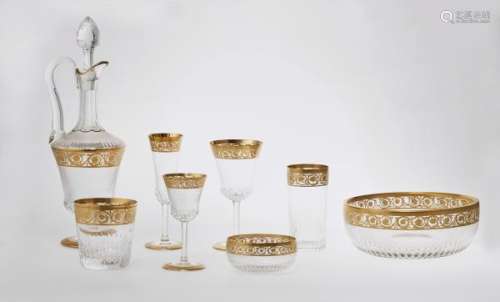 Service de verres, modèle Thistle, - Saint-Louis, cristal taillé et doré, [...]