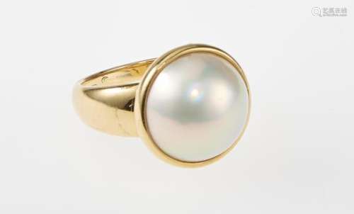 Bague sertie d'une demi-perle - Or 750, doigt 52-12, poids brut 6 g - Prix de [...]