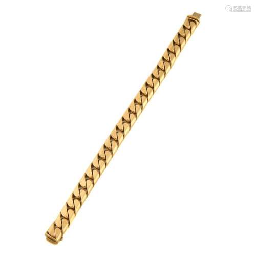 18k Yellow Gold Bracelet.