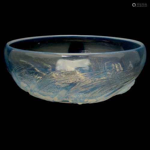 RenÃ Lalique Opalescent Ondines Bowl.